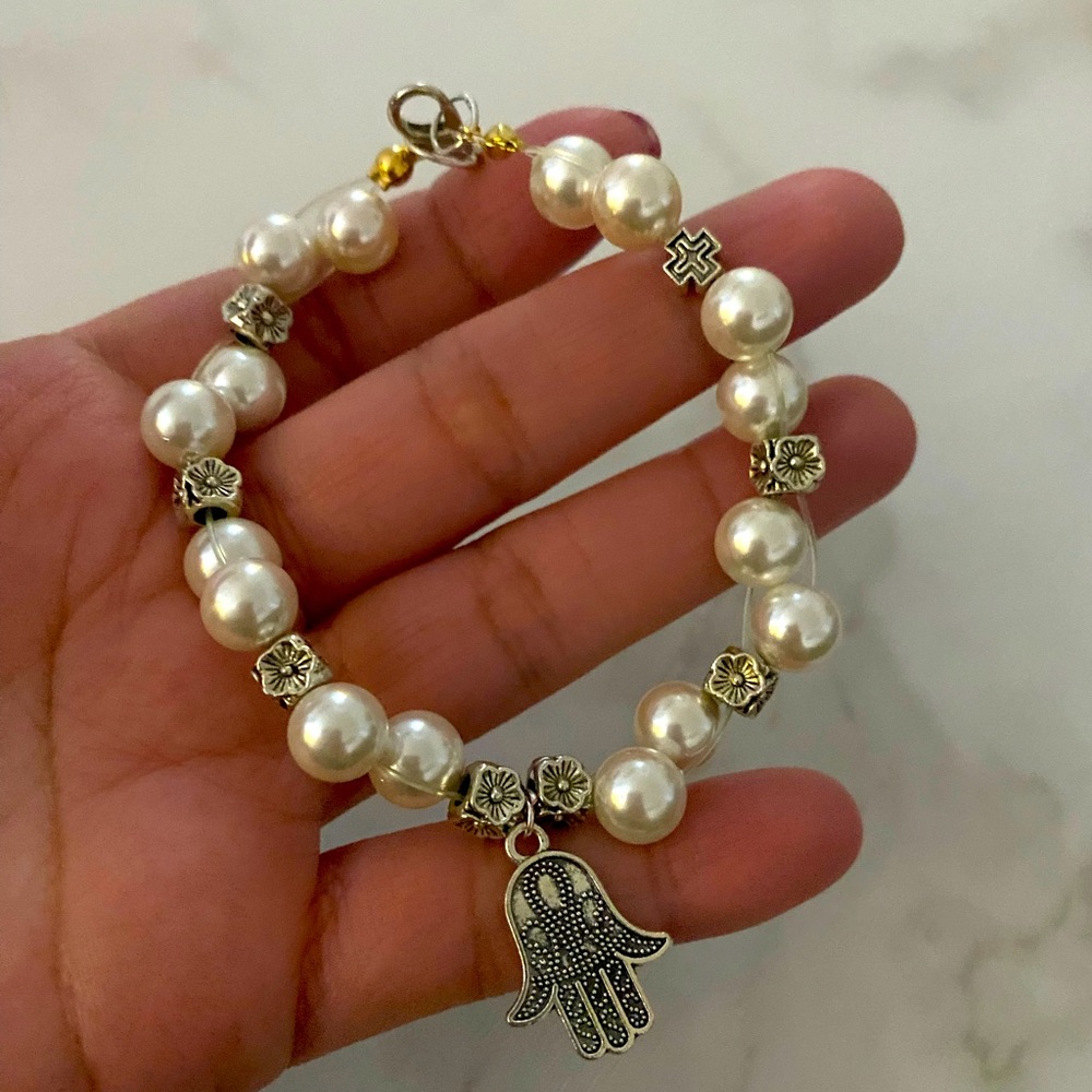 Bracelets - Picture 3 of 4
